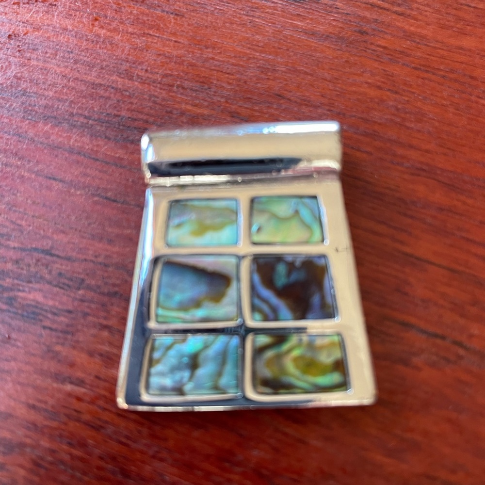 Lia Sophia pendant